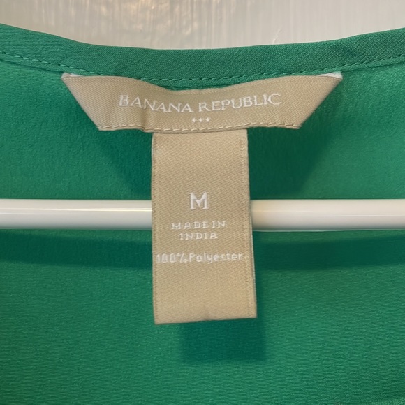 Banana Republic green tank top - Picture 3 of 5